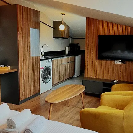 Private At Beylikduezue Nearly To E5 2 *