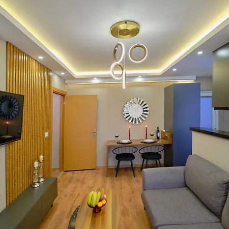 Private At Beylikduezue Nearly To E5 2 Apartment