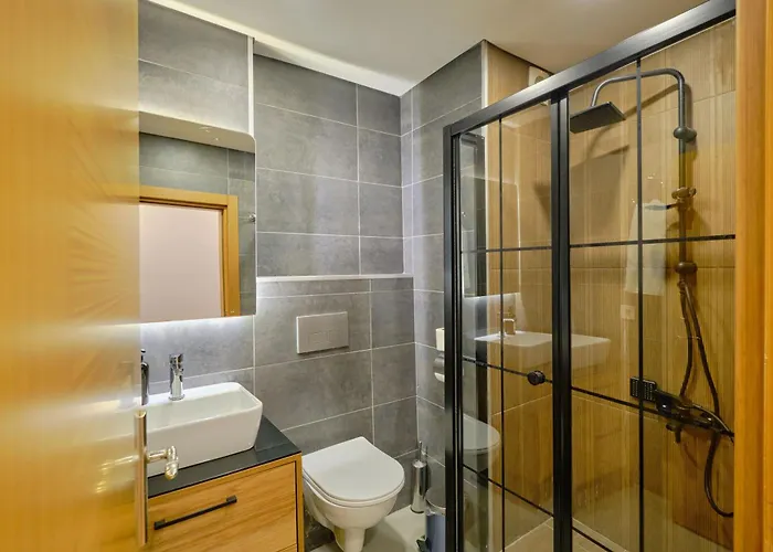 Private At Beylikduezue Nearly To E5 2