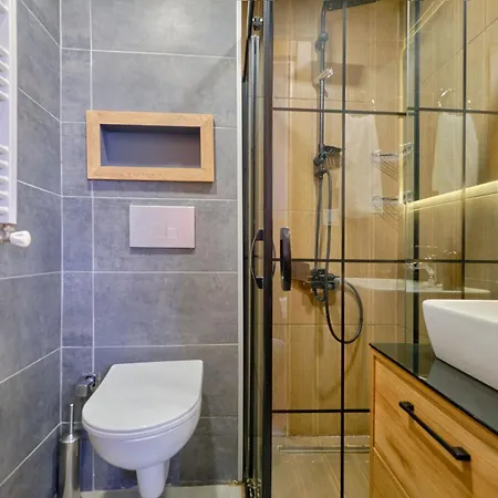 Private At Beylikduezue Nearly To E5 2 * イスタンブール