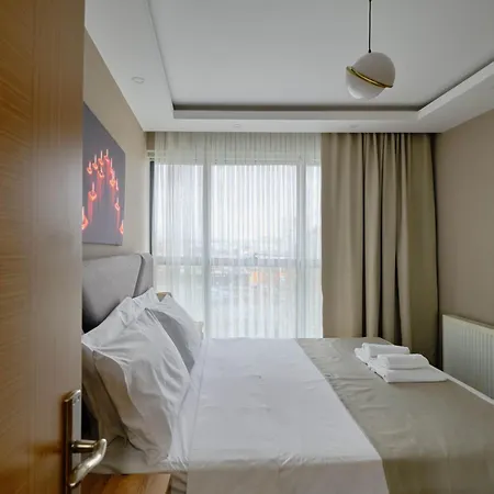 Private At Beylikduezue Nearly To E5 2